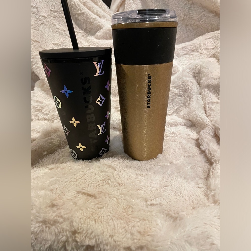 Starbucks set of Starbucks coffee cups